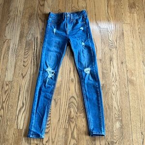 Wild Fable ripped, jegging